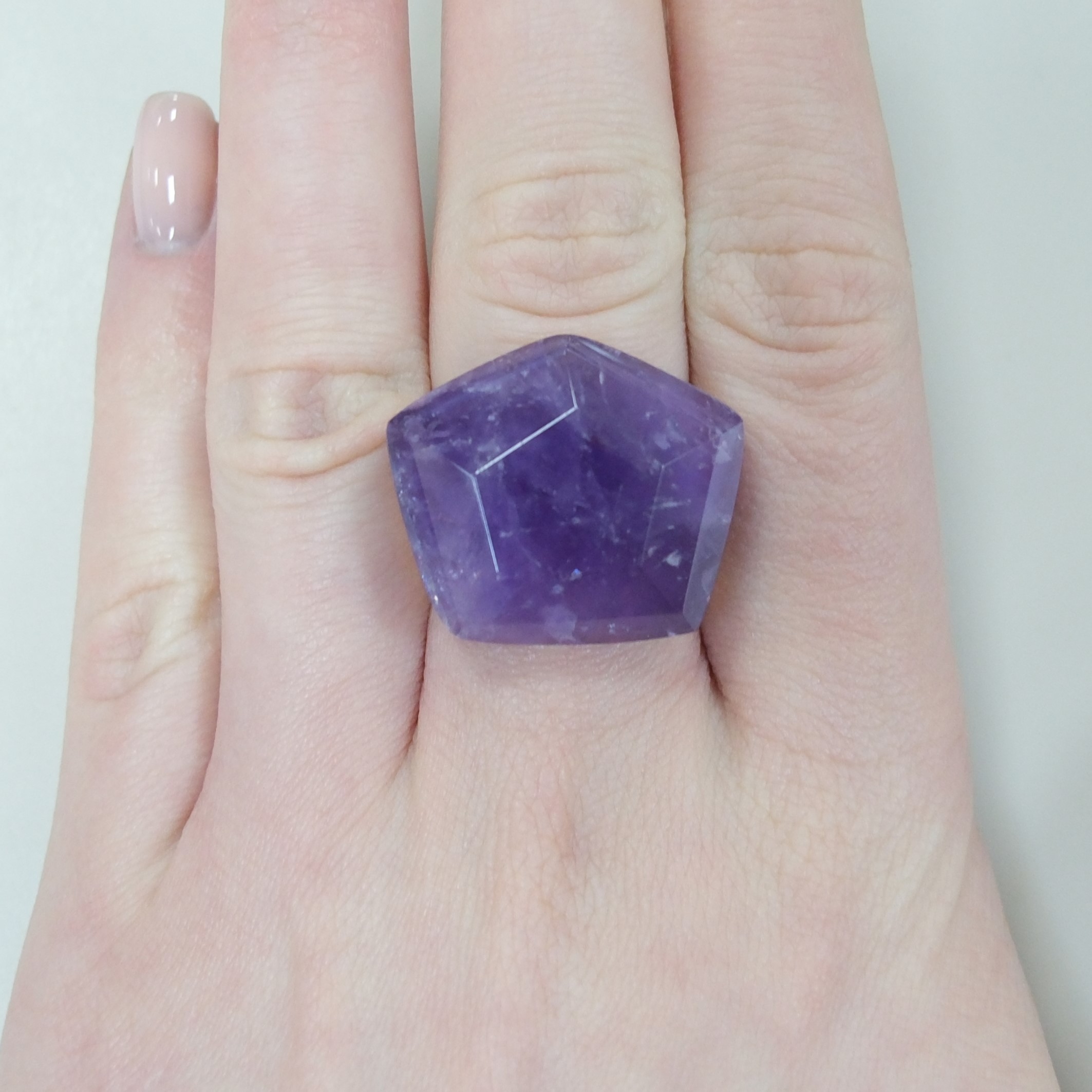 Серебряное кольцо с аметистом